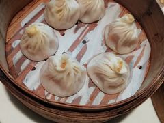 蟹粉小笼包-绿波廊(豫园店)