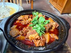 -土砂锅生态山庄·非遗砂锅雅鱼