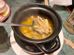 -新白鹿餐厅(湖滨银泰IN77C区店)