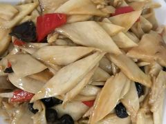 -烁佳海鲜大馅饺子