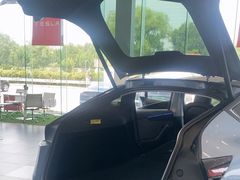 -TESLA 特斯拉(北京南四环中路特斯拉中心)