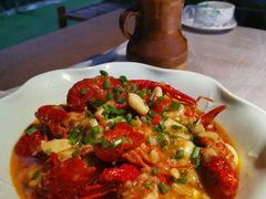 蒜蓉小龙虾-冰冰龙虾·江湖菜·花园江景餐厅