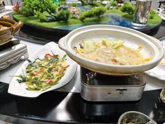 -左邻右舍徽菜馆