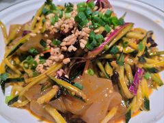 -川人百味(金安中央大街店)