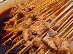 -拈签一笑黄牛肉辣卤串串