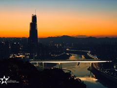 -鹅岭公园瞰胜楼