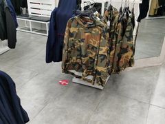 -BIGOFFS 超级折扣(仁恒伊势丹店)