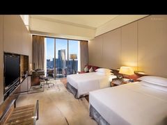 -广州天河希尔顿酒店