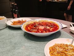-凤凰园烤鸭店·唐山菜·传承花椒肉(老唐丰路店)