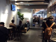 大堂-喜茶(上海正大广场店)
