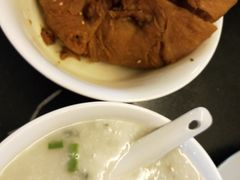 咸煎饼-伍湛记 · 广州老字号(龙津中路店)