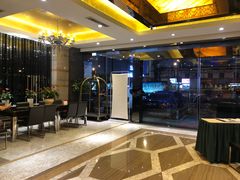 -天豪花香村酒店(贵阳花果园文创园店)