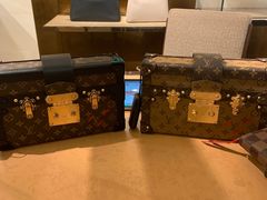 -乐蓬马歇百货公司(Rive Gauche)