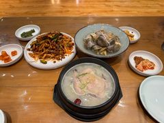 -长寿参鸡汤(朝韩风情街店)