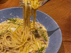 -秘密旅行Bonjour(黑金冠 江南西店)