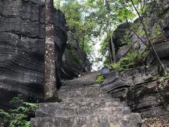 -梭布垭石林景区