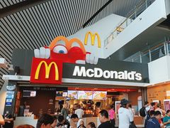 -麦当劳(吴圩机场店)