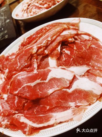 这个季节 还有什么比得上一顿好吃热气腾腾的火锅来的实