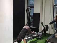 -汗水空间私教健身连锁(SM广场店)