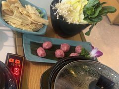 -三个椰子·现砍椰子鸡(金源CBD店)