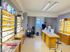 -优医视平价眼镜蔡司依视路折扣工厂店(德胜门店)