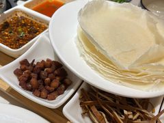 贵阳丝娃娃-苗乡楼·酸汤鱼·贵州菜(成都悠方店)