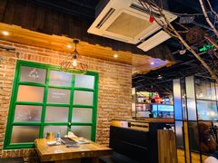 大堂-河坝烧烤串城(银亭路店)