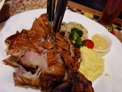 烤猪肘子-申德勒加油站西餐厅(日坛路总店)