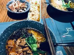 -八月美食小馆(银泰城总店)