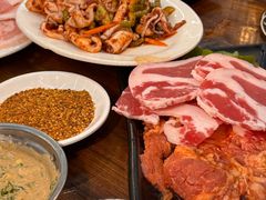 -韩风烤牛肉冷面店
