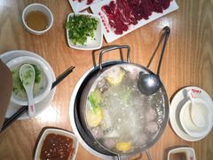 经典牛腩牛骨汤锅-为什么牛潮汕牛肉火锅(万胜广场店)