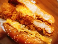 榴莲芝士鸡腿堡-肯德基(杭州复兴店)