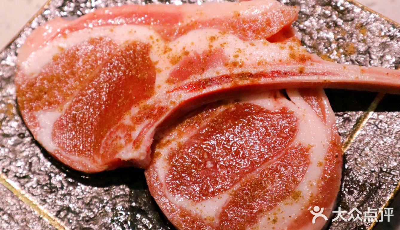 我爱吃肉肉！老店新开，具有江南风情烧肉店“一炭一炉”！