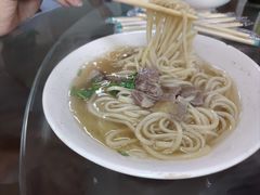 -十二忠手拉面(中华路店)