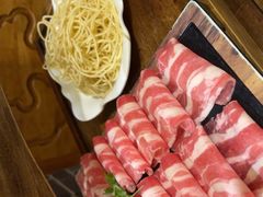 -百年川椒重庆老火锅(光谷店)