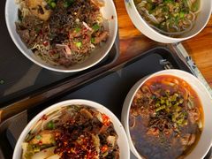 -李易面馆(树木岭店)
