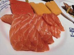 -四海一家自助餐(益田假日广场店)