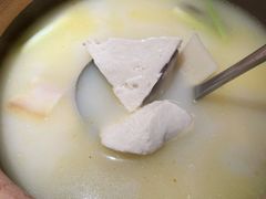 鸡汤蒜子炖台州豆腐-麻六记(新天地店)