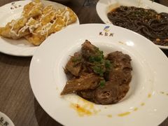 -龙聚德北京烤鸭(沙坪坝华宇A馆店)