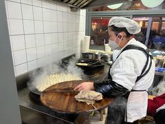 -黄阿姨锅贴大王(万航渡路店)