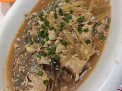 -覃记海鲜美食餐厅