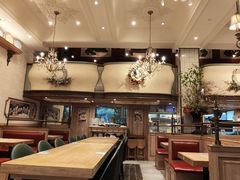 -玛格萝妮比萨屋(四平店)