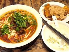 红烧牛肉面-周小波重庆小面·重庆名小吃(邹容路店)