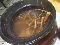 草根汤-莲花公园煎蟹(总店)