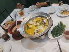 -楚山晓·湖北菜(武汉光谷K11店)