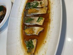 双椒蒸大黄花鱼-鲜得莱渔港·小平岛海胆馆(七贤岭店)