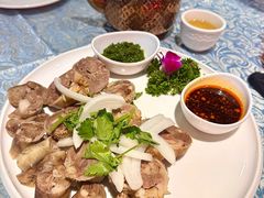 -巴扎美食·新疆菜·西域歌舞表演餐厅(新疆大厦店)