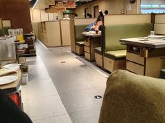 -海底捞火锅(平湖八佰伴店)