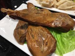 -梅飞酒家(名辉豪庭店)