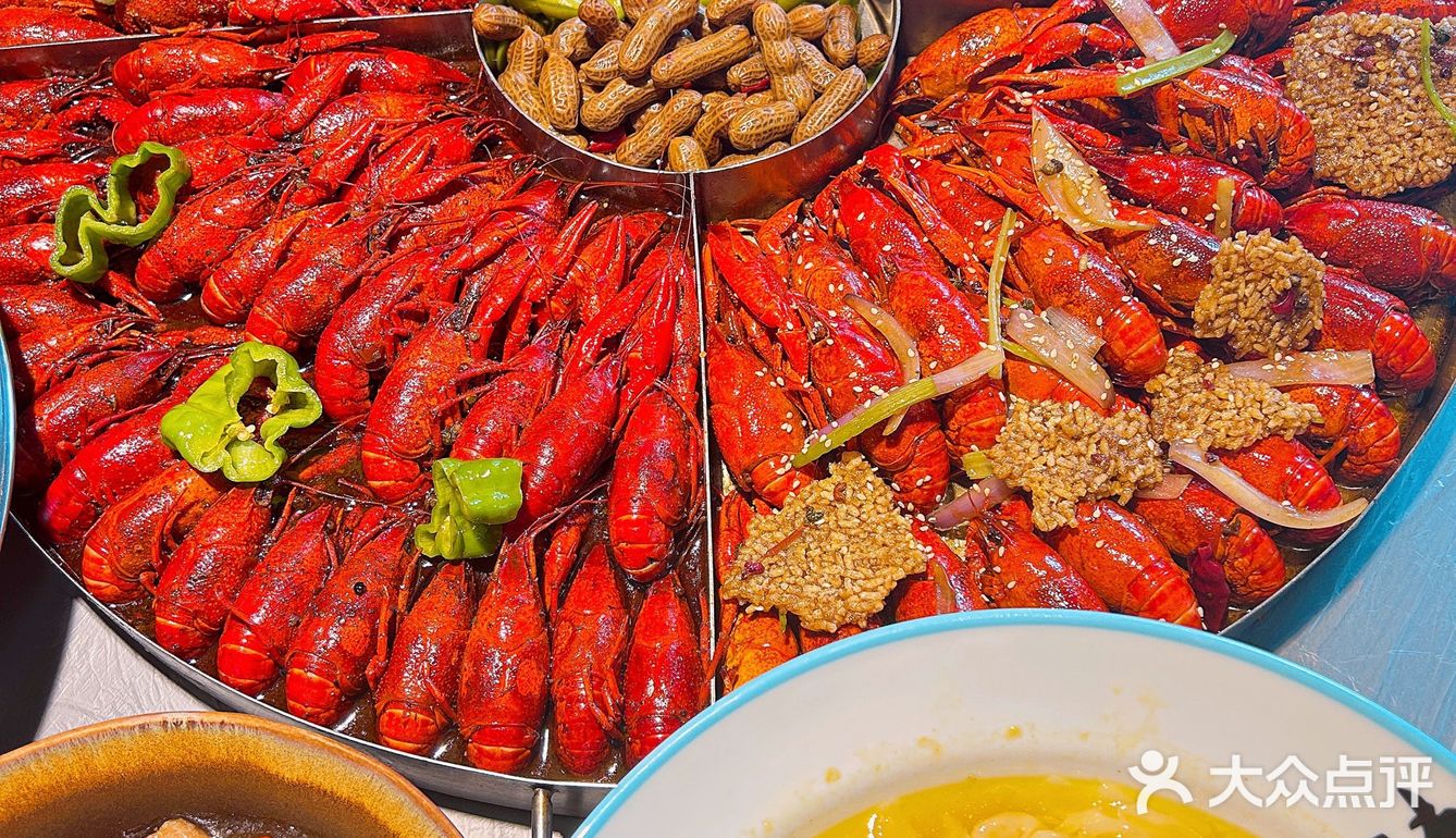 苏州也有龙虾🦞串串和龙虾🦞包子啦！